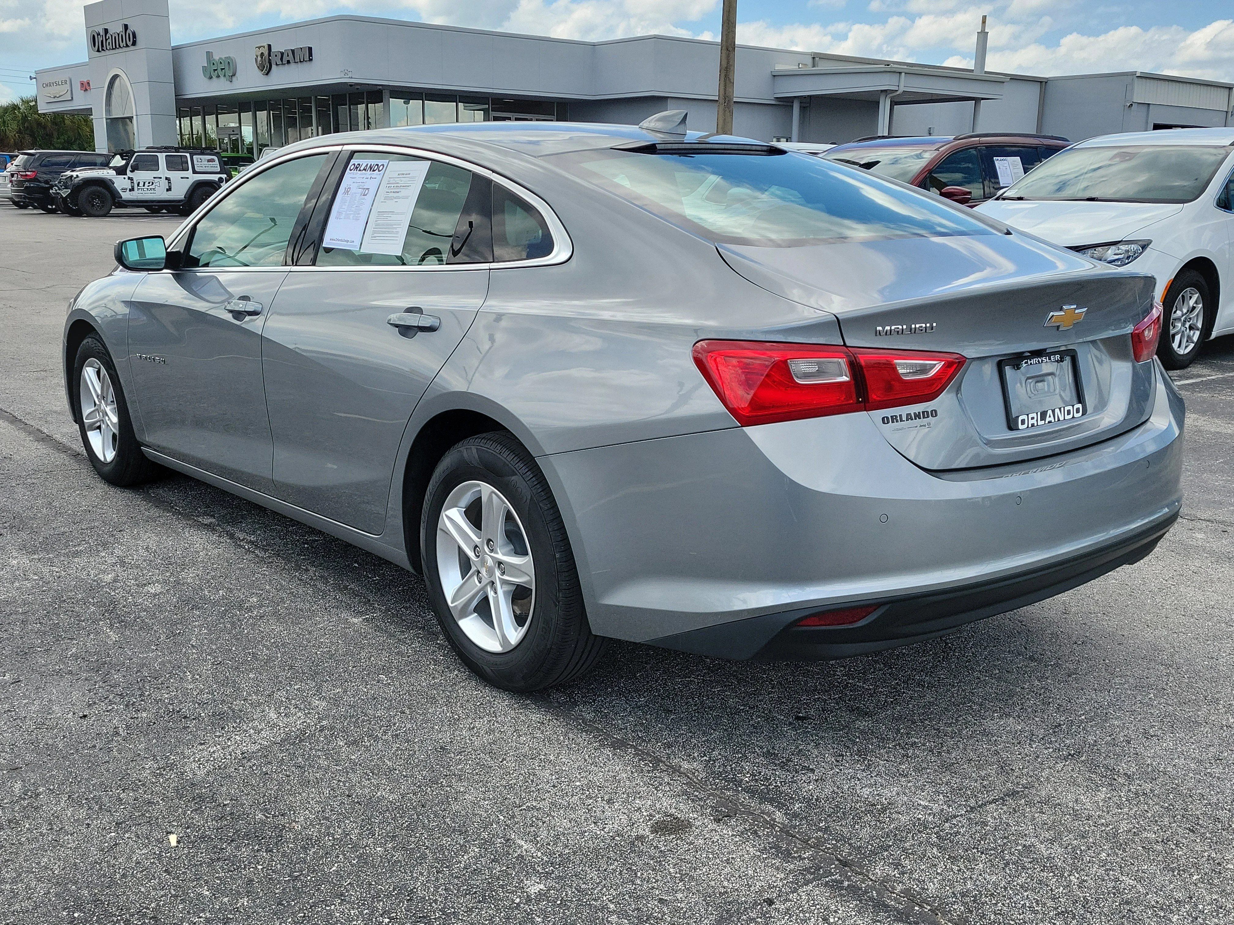 Used 2024 Sterling Gray Metallic Chevrolet LT image 5