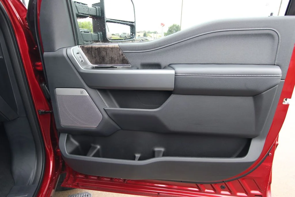 New 2026 Ruby Red Metallic Tinted Clearcoat Ford F-250® Lariat® image 85