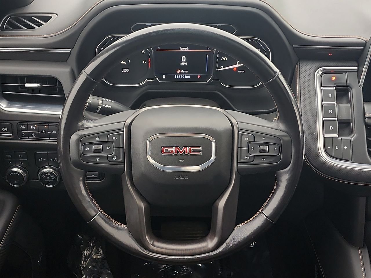 Used 2021 White GMC AT4 image 21
