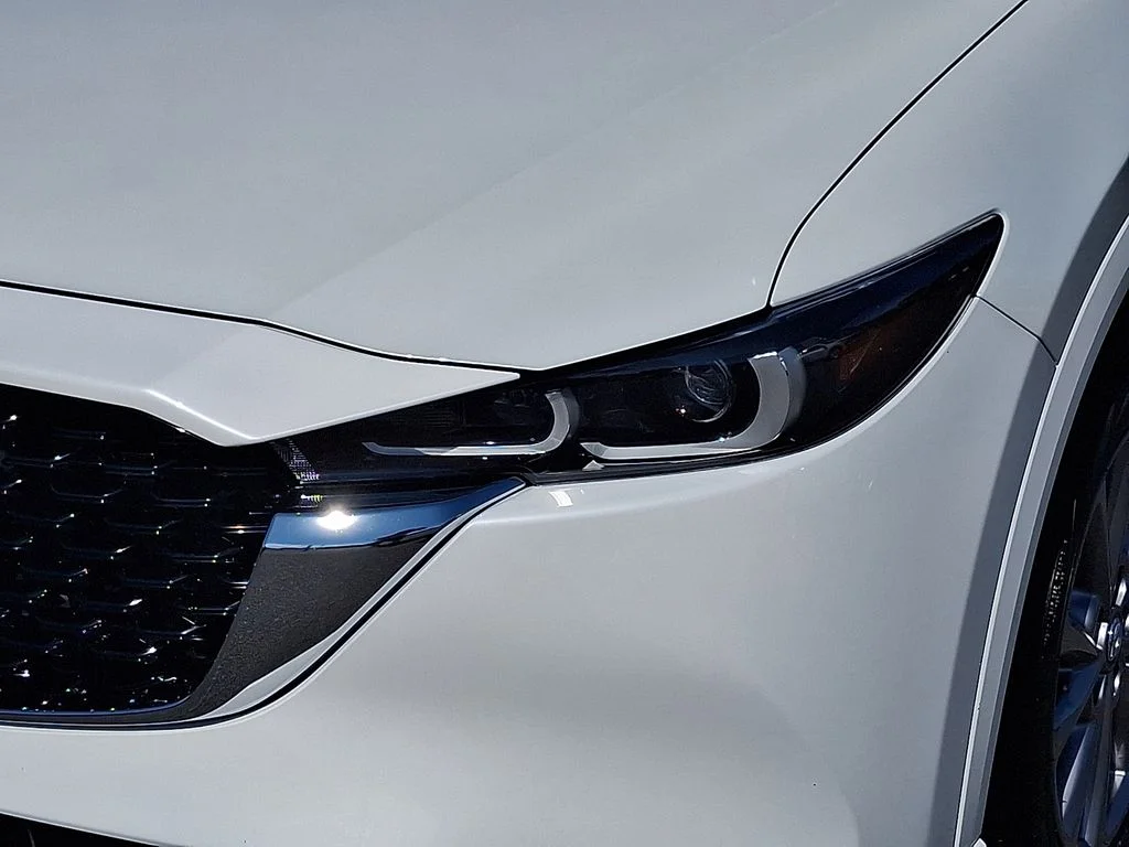 Used 2024 Rhodium White Metallic Mazda 2.5 S Select Package image 10