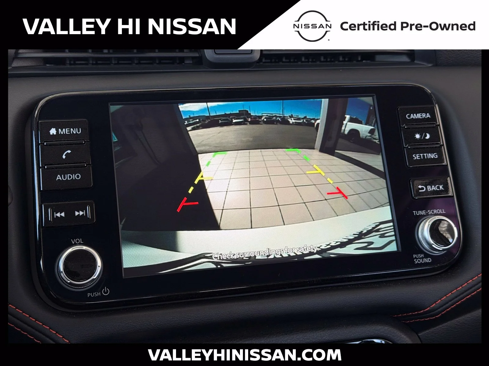 2025 Nissan Versa Sedan SR - Photo 23