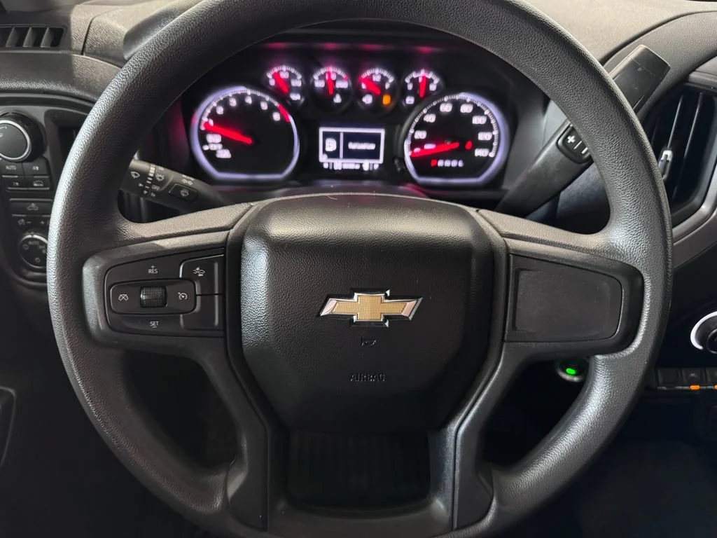 2023 Chevrolet Silverado 1500 Custom - Photo 14