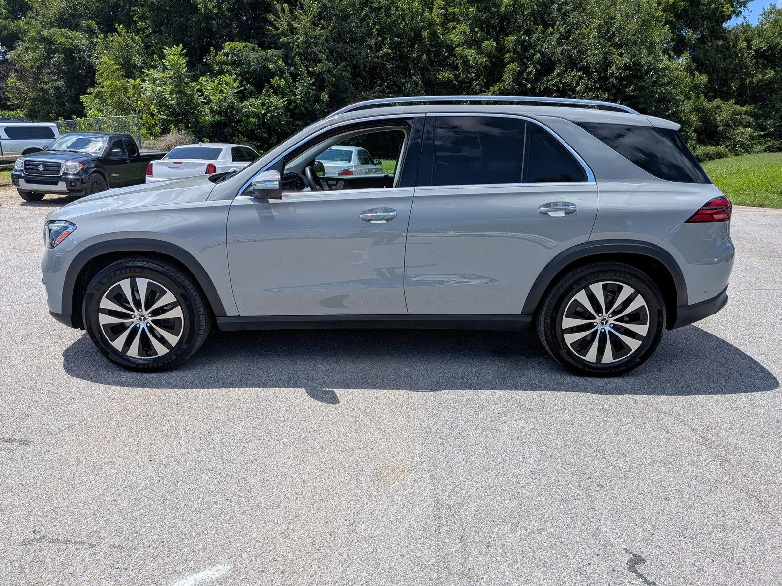 Certified Used 2024 MANUFAKTUR Alpine Grey Mercedes-Benz GLE 350 image 2