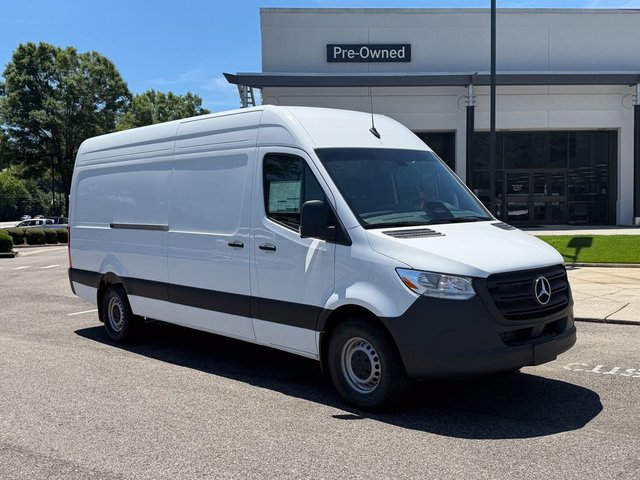 2026 Mercedes-Benz Sprinter 2500 Cargo 170 WB