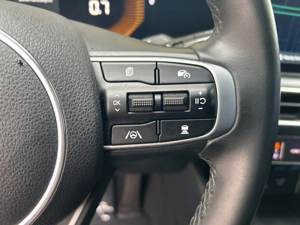 Used 2025 Black Kia GT-Line image 48