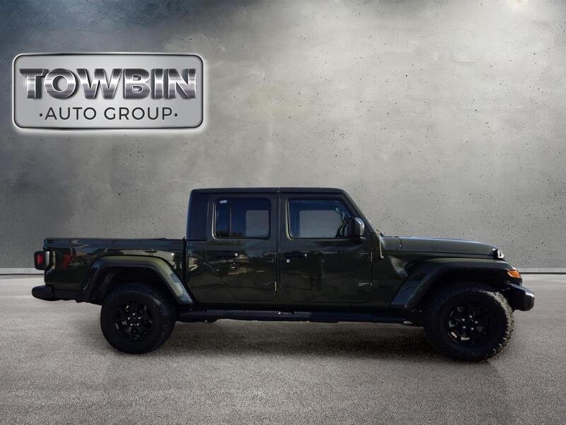Used 2021 Green Clearcoat JEEP WILLYS 4X4 image 3