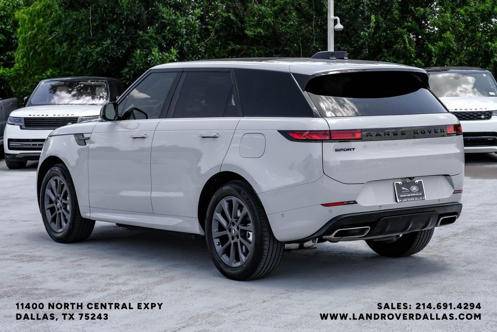 Certified Used 2025 Borasco Gray Metallic Land Rover Dynamic SE image 8