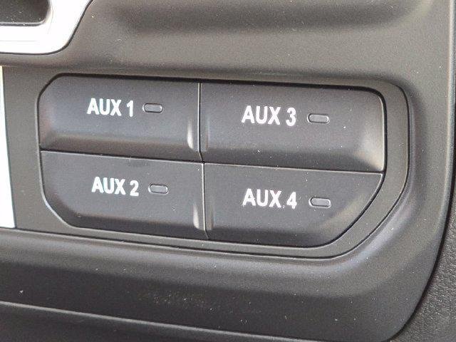 2026 Jeep Wrangler 4-Door Willys - Photo 15