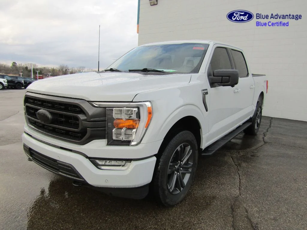 Certified Used 2023 Avalanche Ford XLT image 45