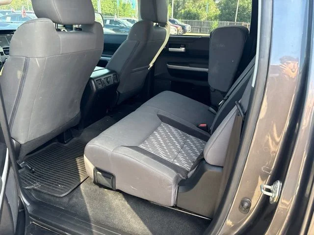Used 2020 Silver Sky Metallic Toyota SR5 image 9