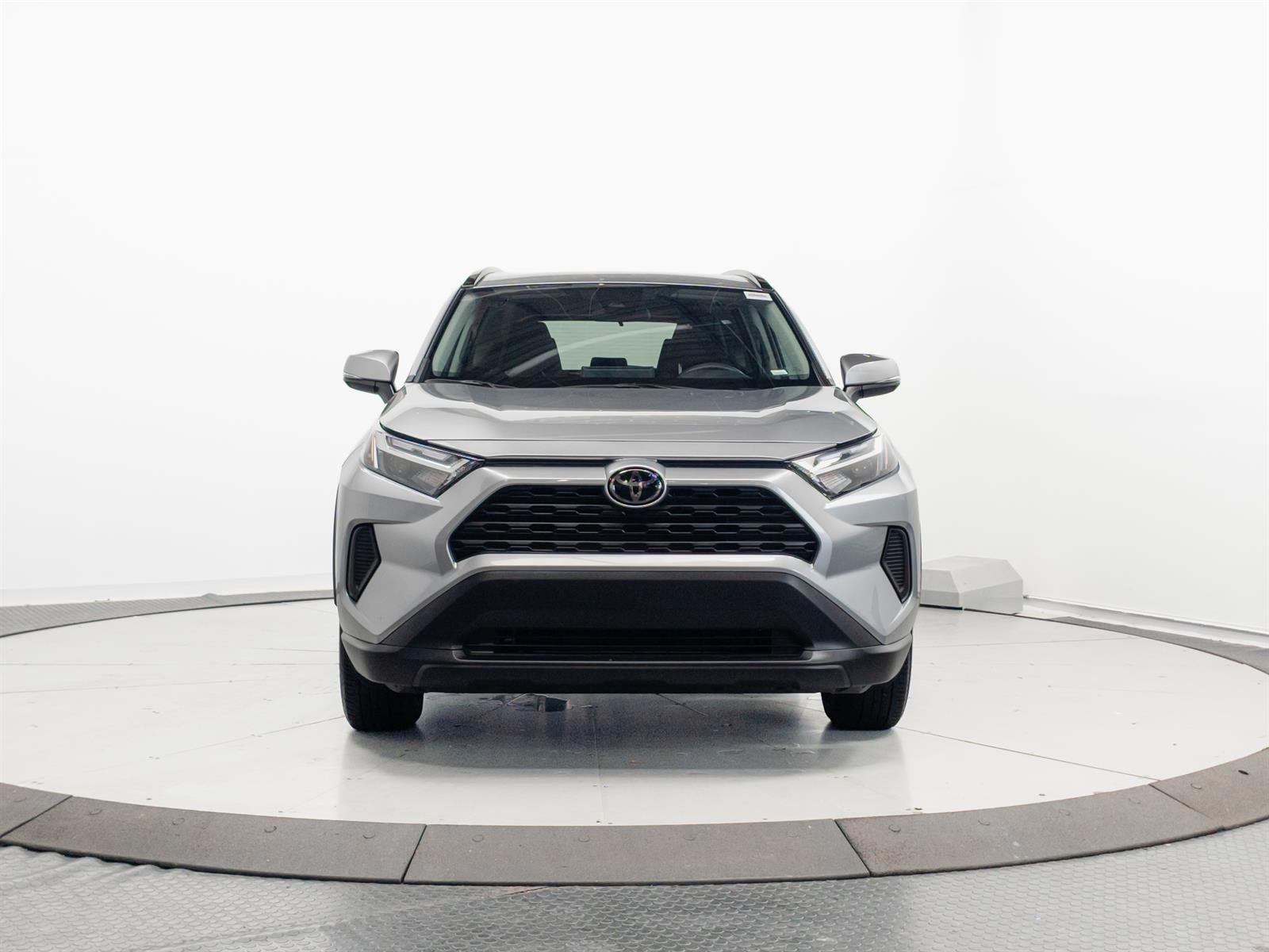 Certified Used 2025 Silver Toyota XLE image 2