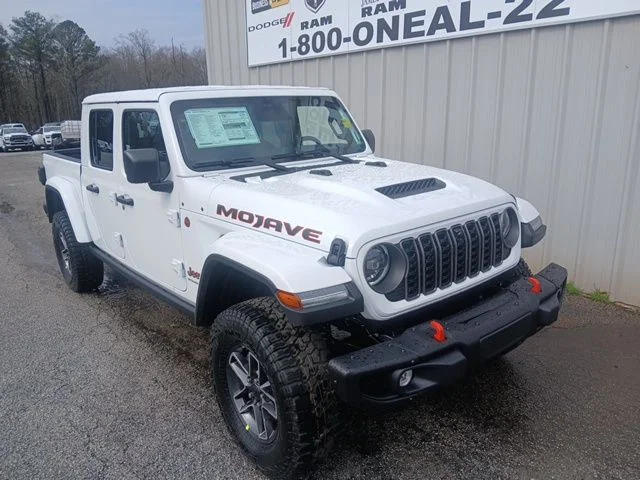 New 2026 Bright White Clear-Coat Exterior Paint Jeep Mojave X image 1