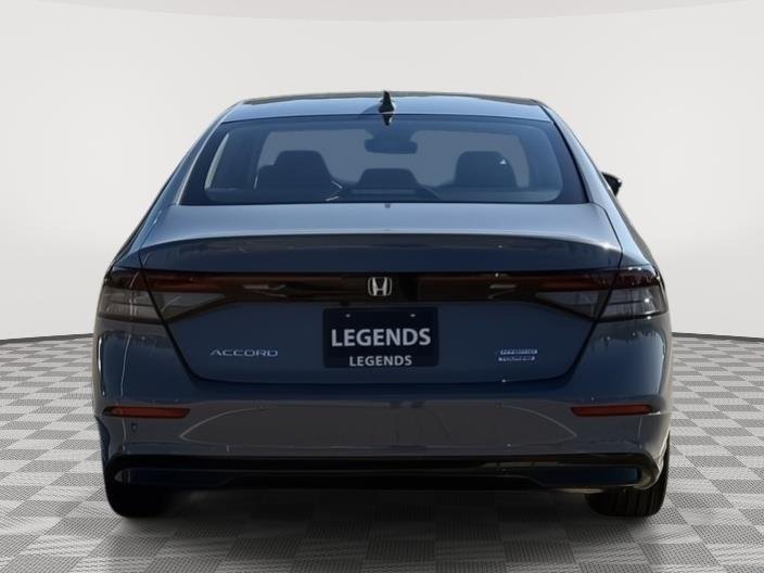 New 2026 Urban Gray Pearl Honda Touring image 9