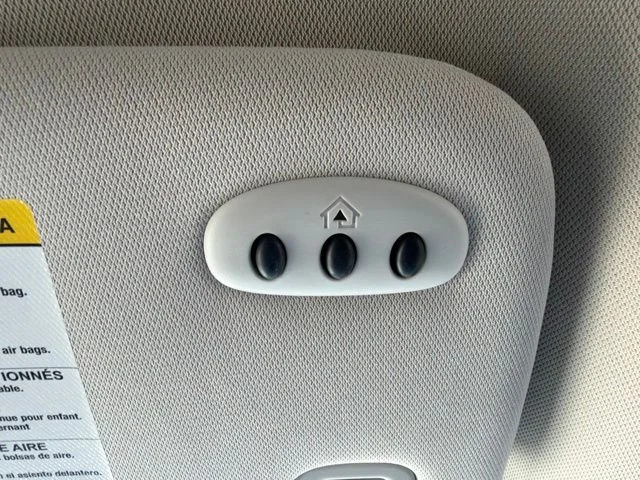 Used 2022 White Ford SEL image 18