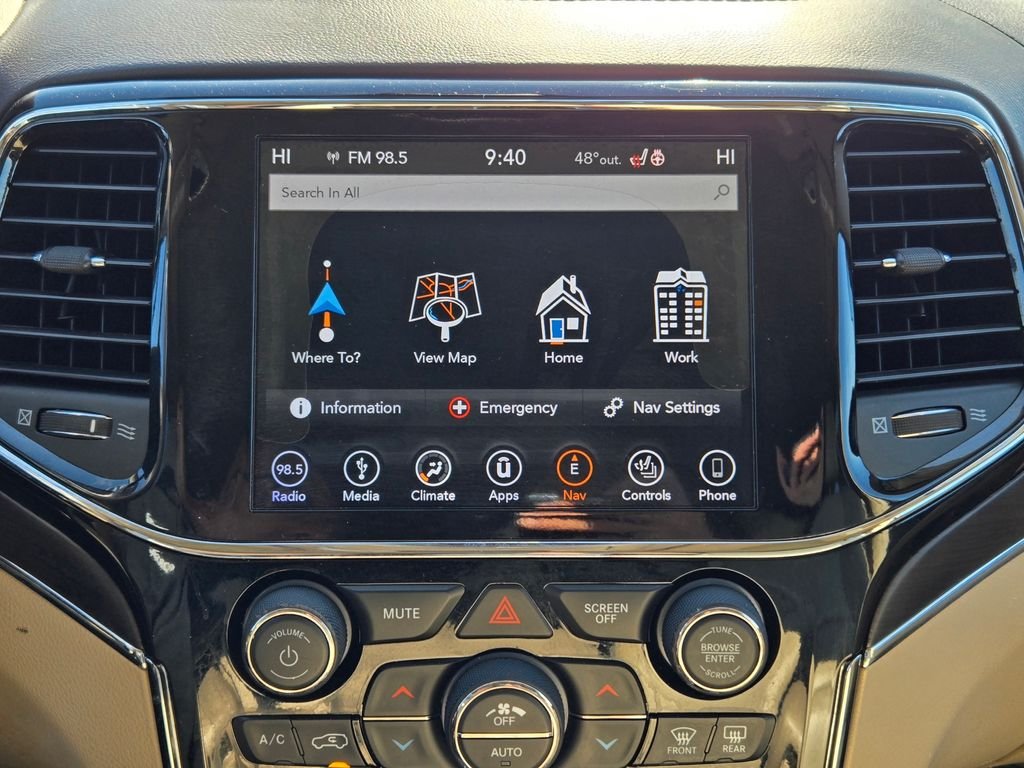 Used 2019 Red Jeep Overland image 25
