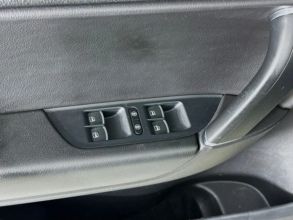 Used 2016 Gray Metallic Volkswagen VR6 FSI image 19