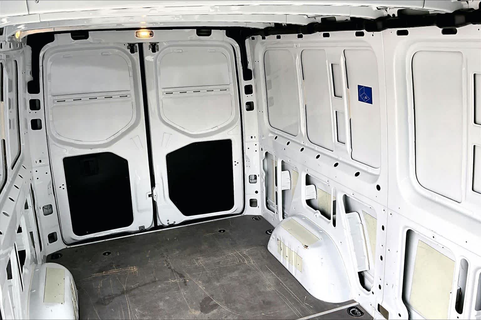 Used 2023 Arctic White Mercedes-Benz  image 24