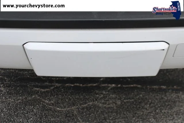 Used 2015 White Chevrolet LT image 5
