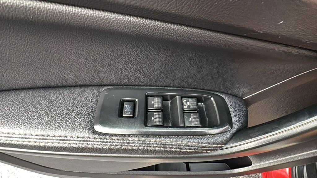 Used 2019 Red Ford Lariat image 13
