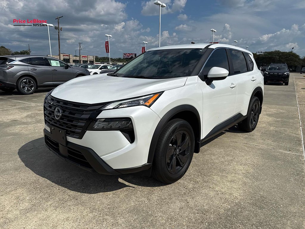 New 2026 Everest White Pearl Tricoat Nissan SV image 3