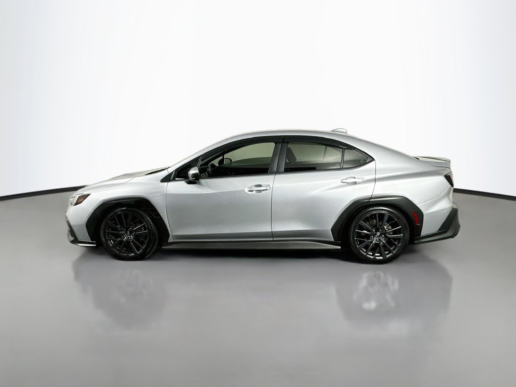 Used 2022 Ice Silver Metallic Subaru Premium image 4