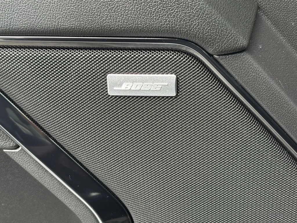 Used 2024 Summit White GMC AT4 image 36