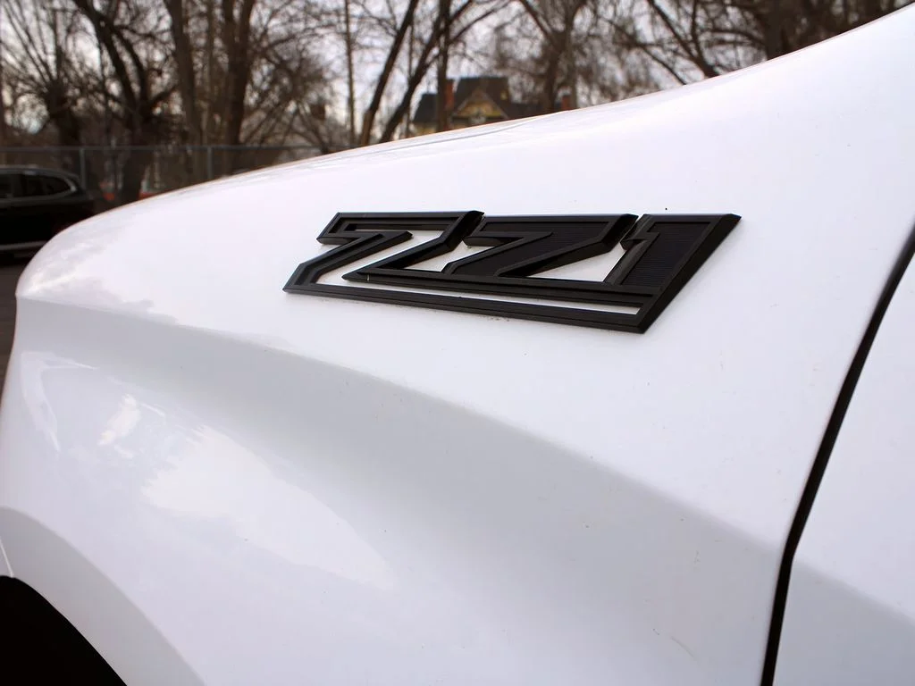 Used 2021 Summit White Chevrolet LT Trail Boss image 38
