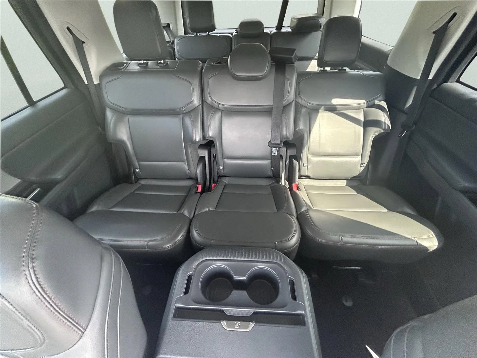 Used 2025 Agate Black Ford Active image 17