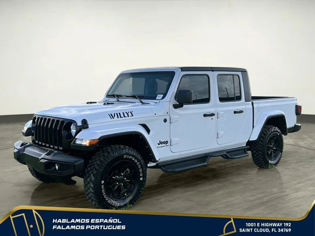 Used 2022  Jeep Willys image 2