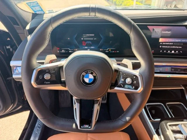 Used 2025 Carbon Black Metallic BMW 740i xDrive image 18