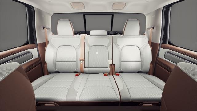 New 2027 Bright White Clear-Coat Exterior Paint RAM Laramie image 39