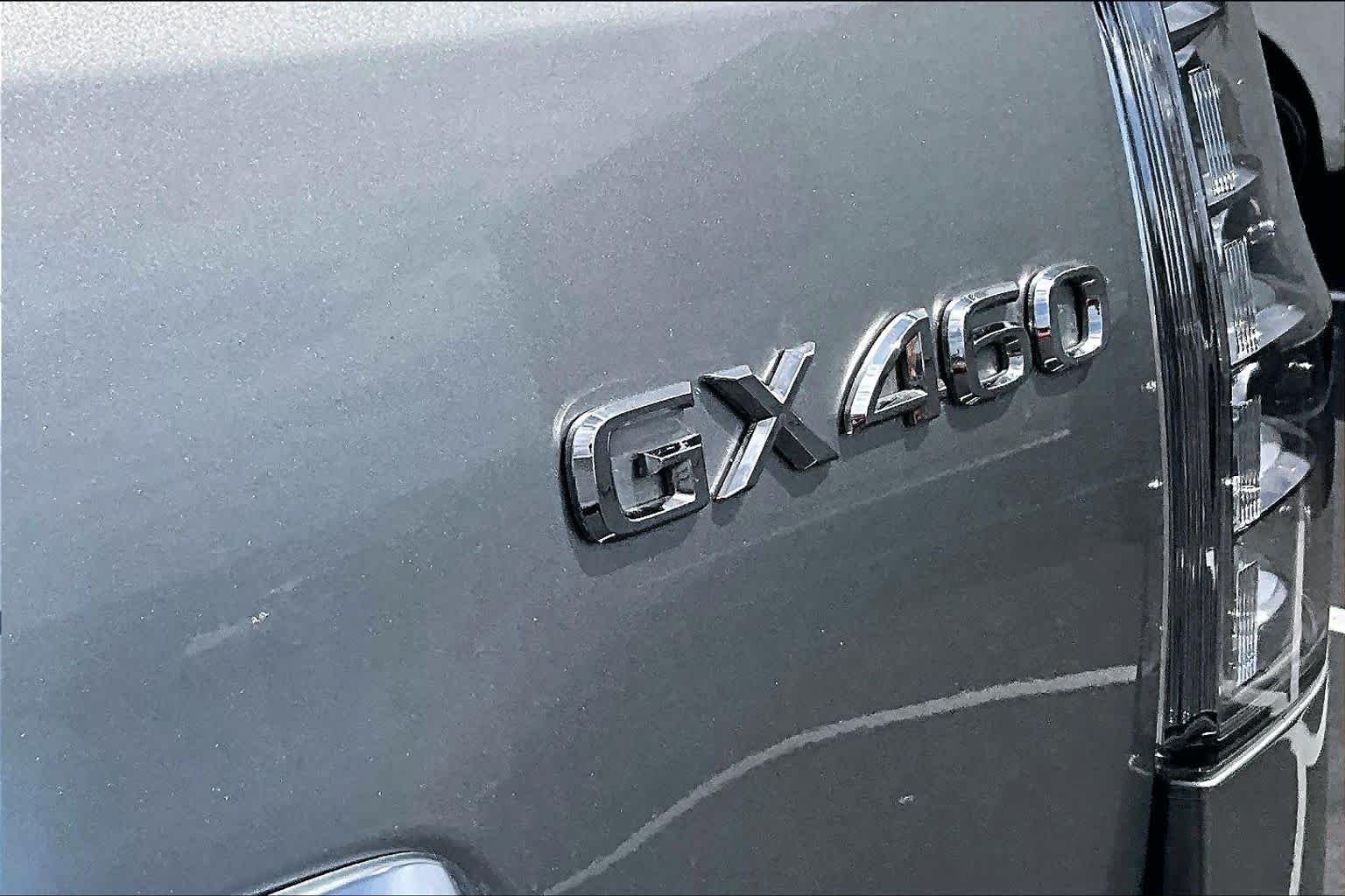 Certified Used 2023 Atomic Silver Lexus Premium image 10