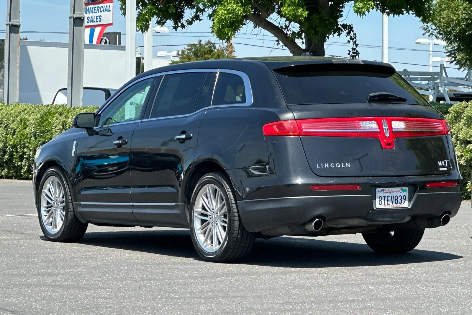 Used 2014 Tuxedo Black Metallic Lincoln EcoBoost image 6
