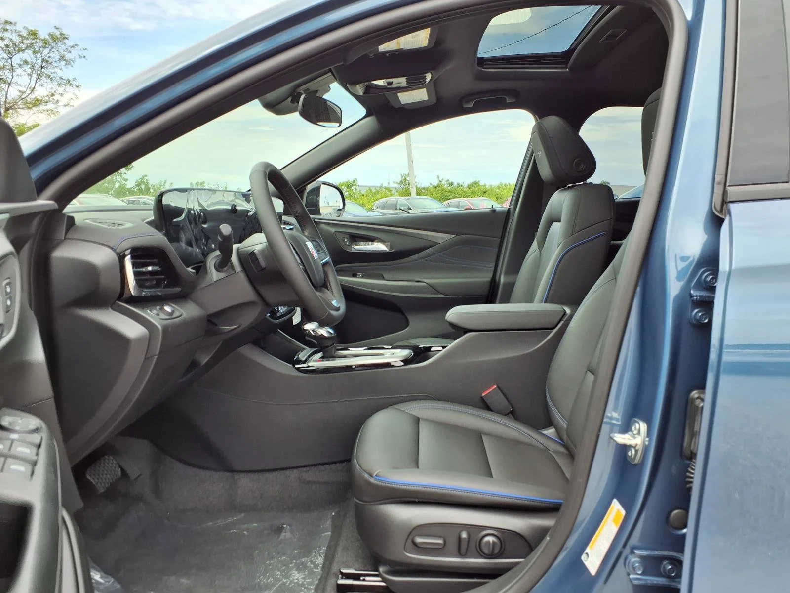 2026 Buick Envista Sport Touring - Photo 16