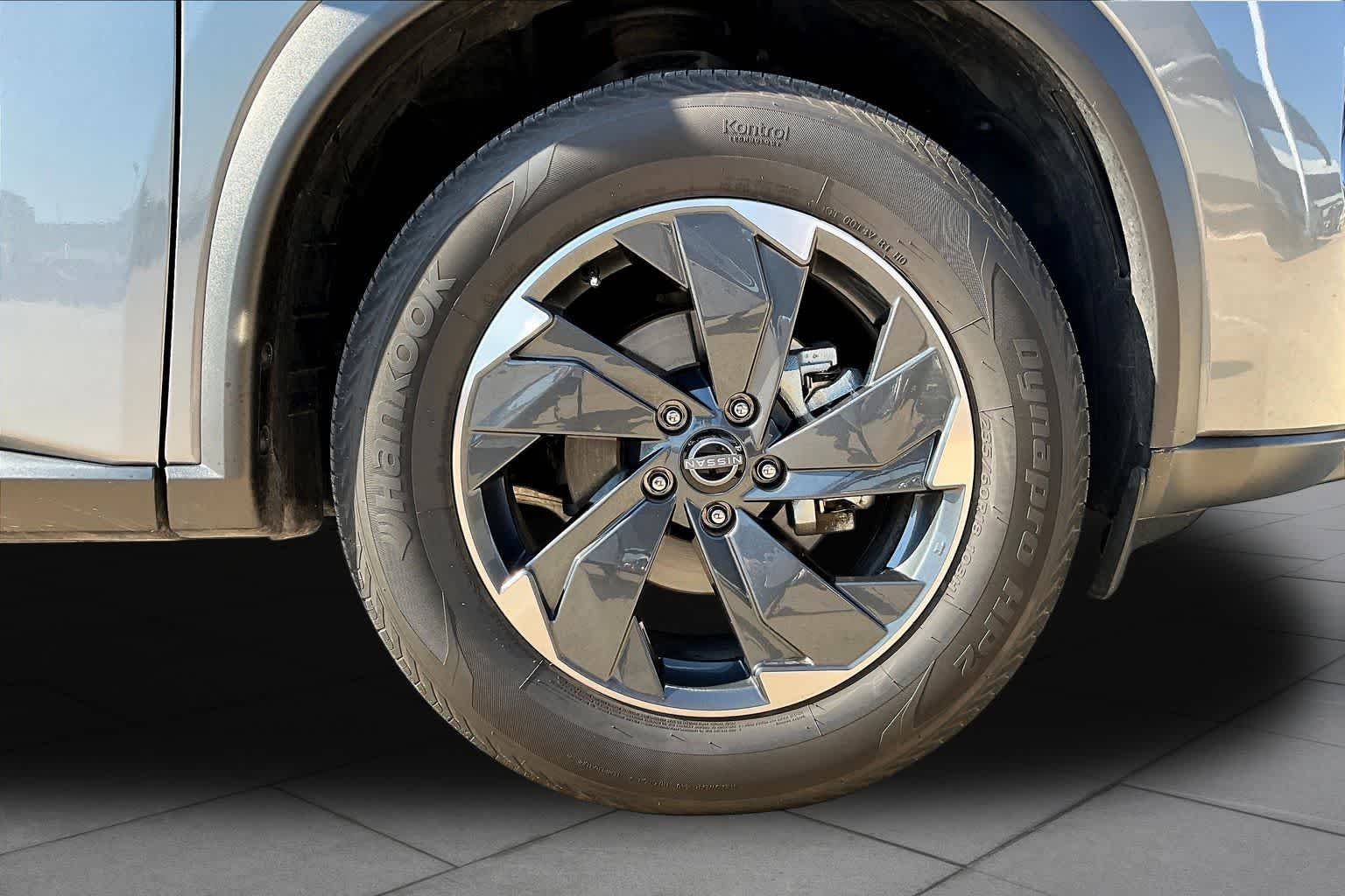 Used 2025 Gun Metallic Nissan SV image 11