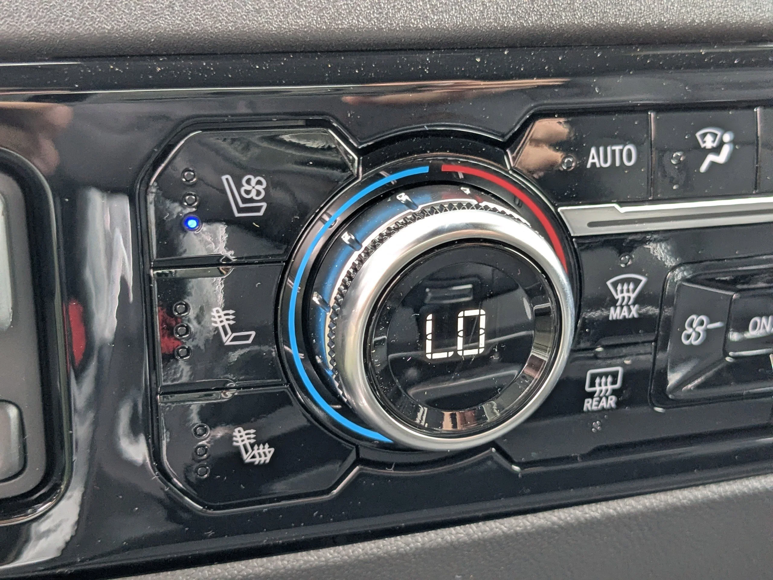 2026 GMC Sierra 2500HD SLT - Photo 29