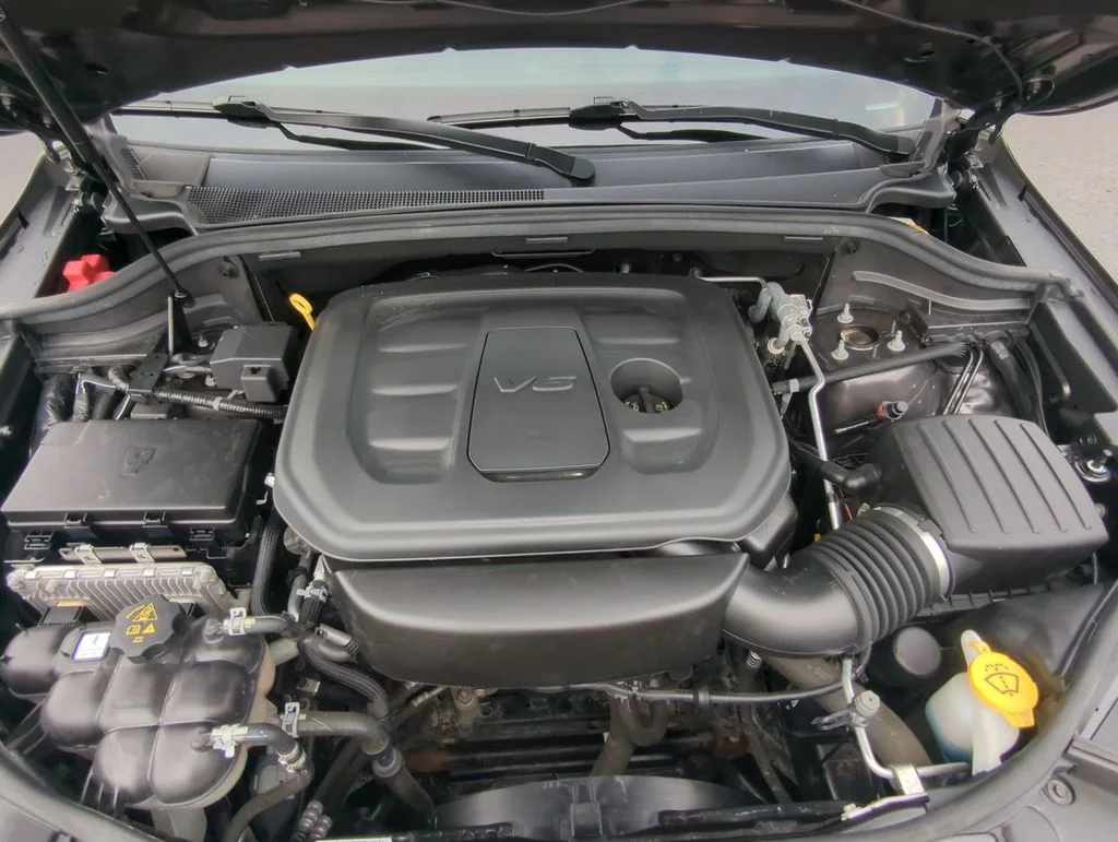 Used 2020 Gray Jeep Limited image 27