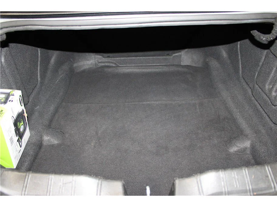 Used 2019 Silver Ice Metallic Chevrolet 2SS image 15