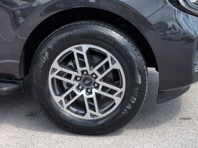 New 2026 Dark Matter Gray Metallic Ford Active image 11