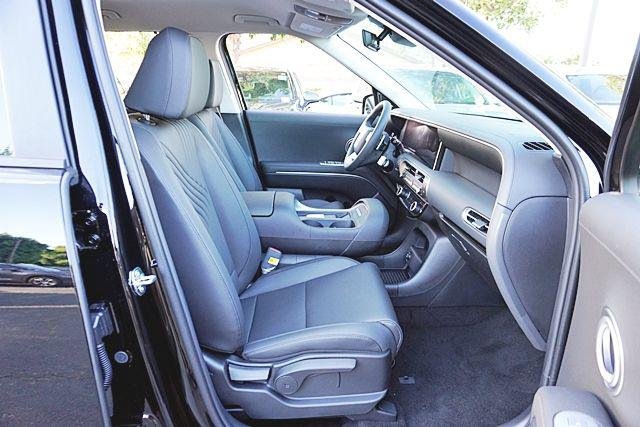 New 2026 Black Hyundai SEL FWD image 14