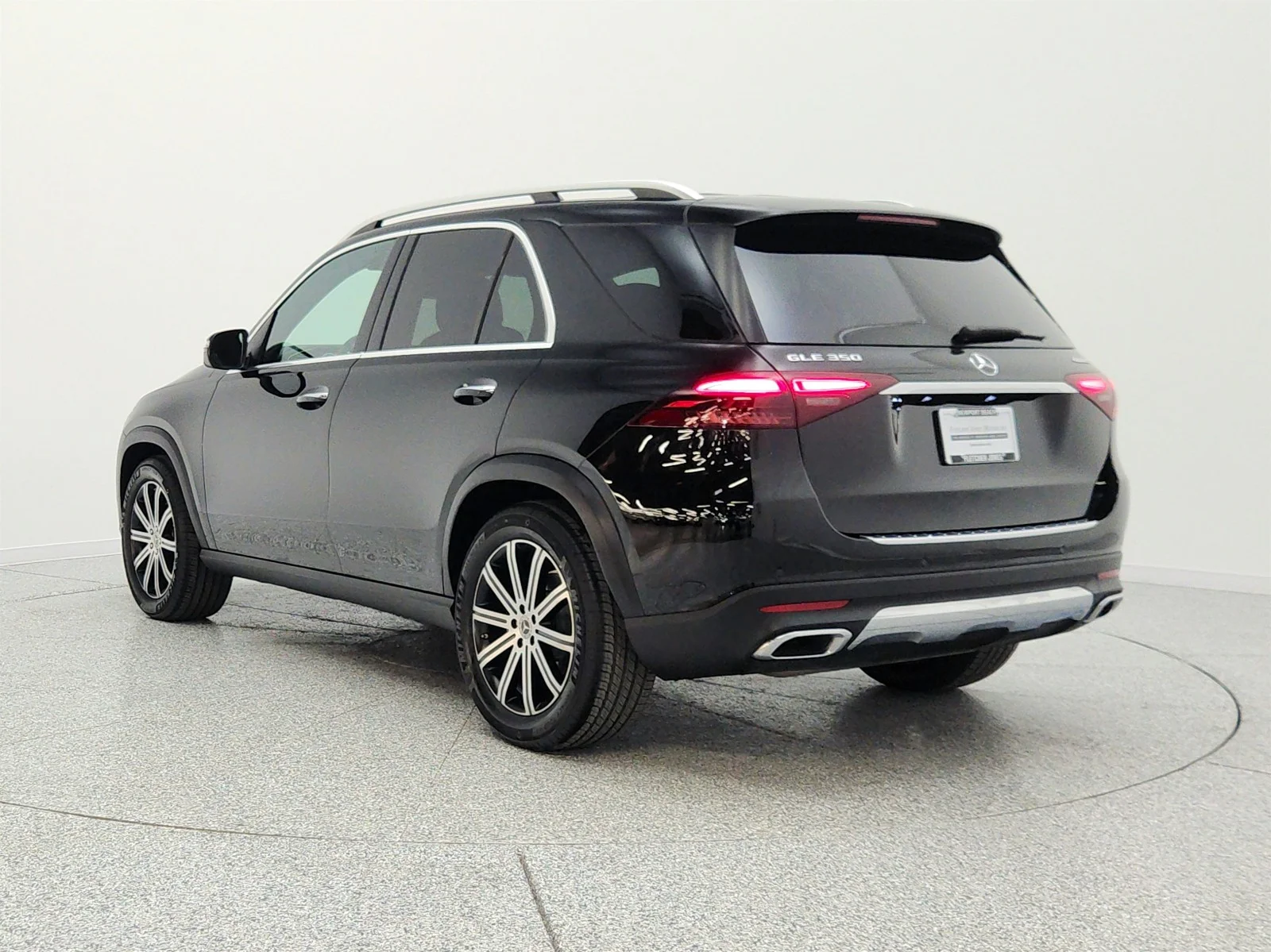 Certified Used 2024 Black Mercedes-Benz GLE 350 4MATIC® SUV image 7