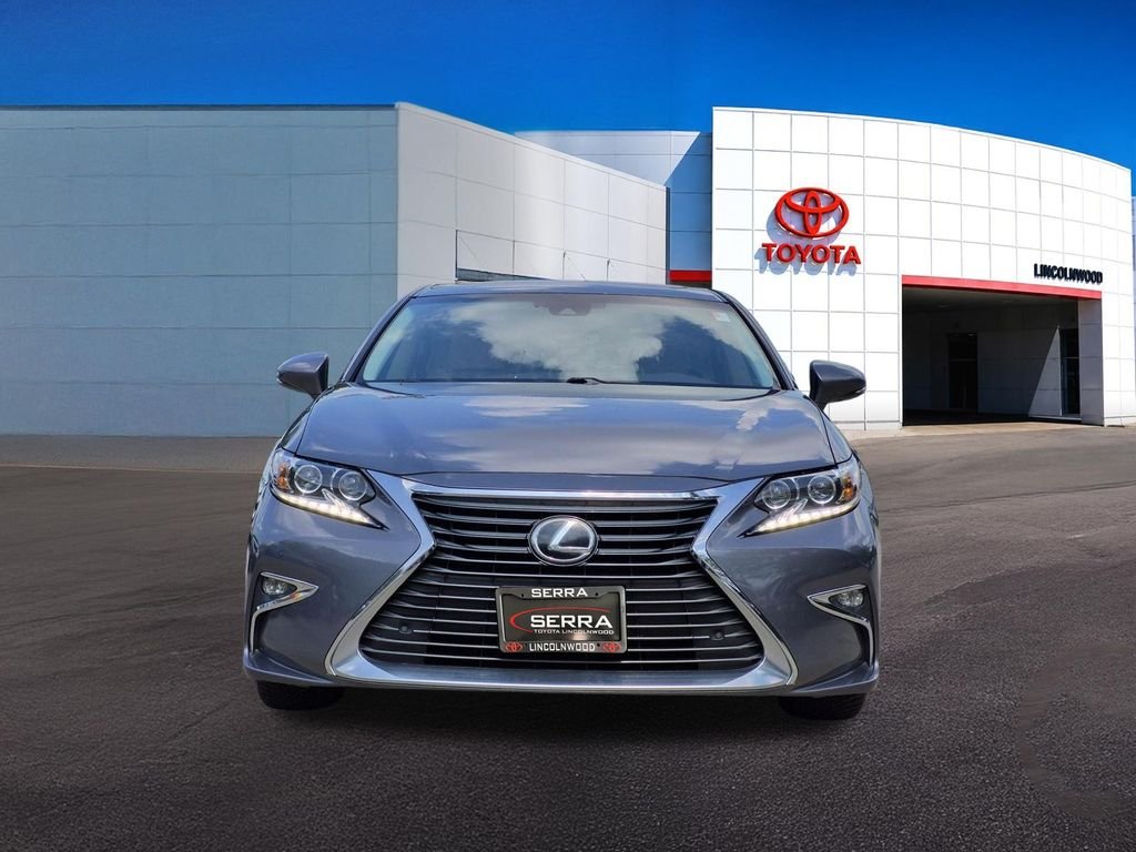 Used 2016 Gray Lexus 350 image 4