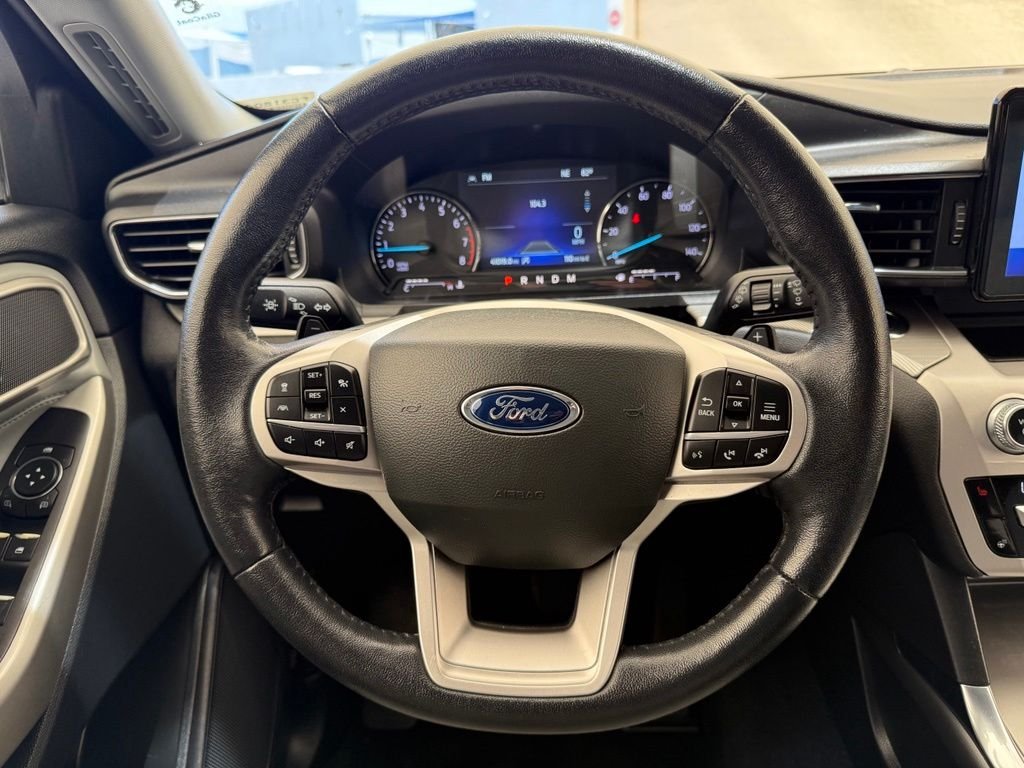 Used 2021 Blue Metallic Ford XLT image 28