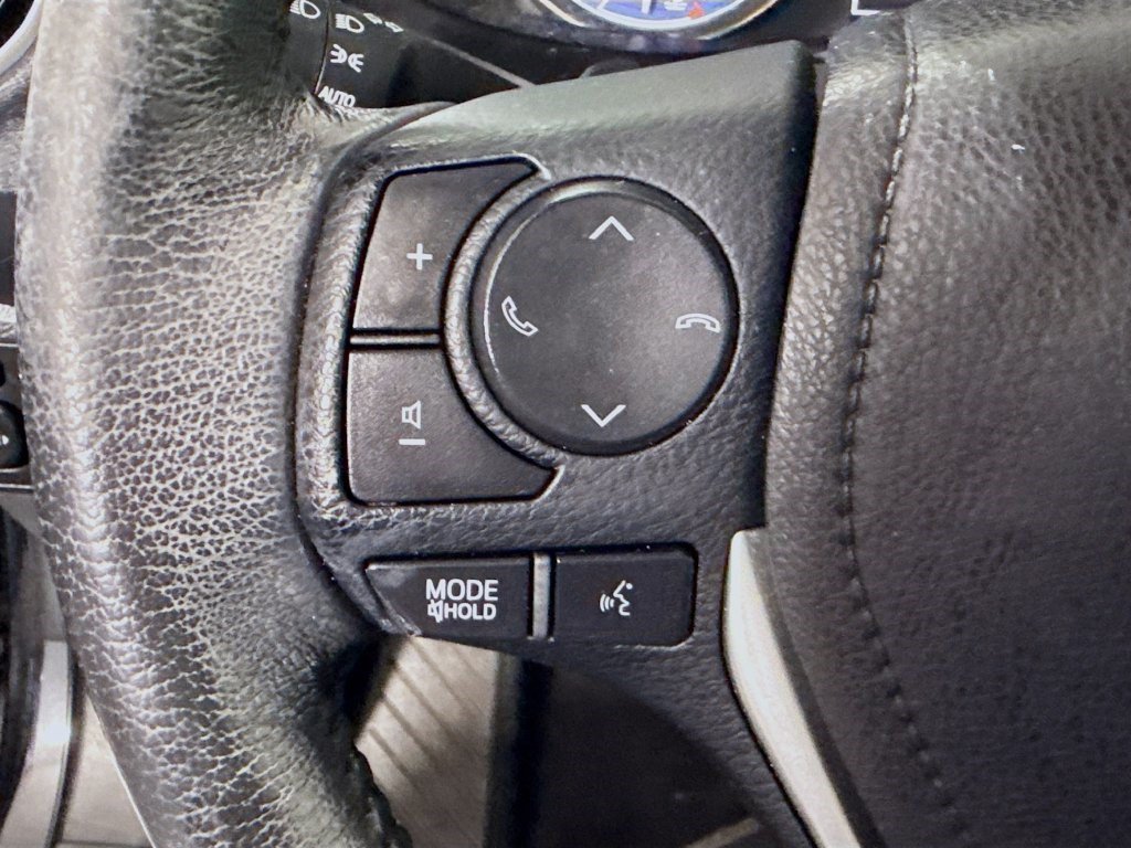 Used 2018 Black Sand Pearl Toyota SE image 10