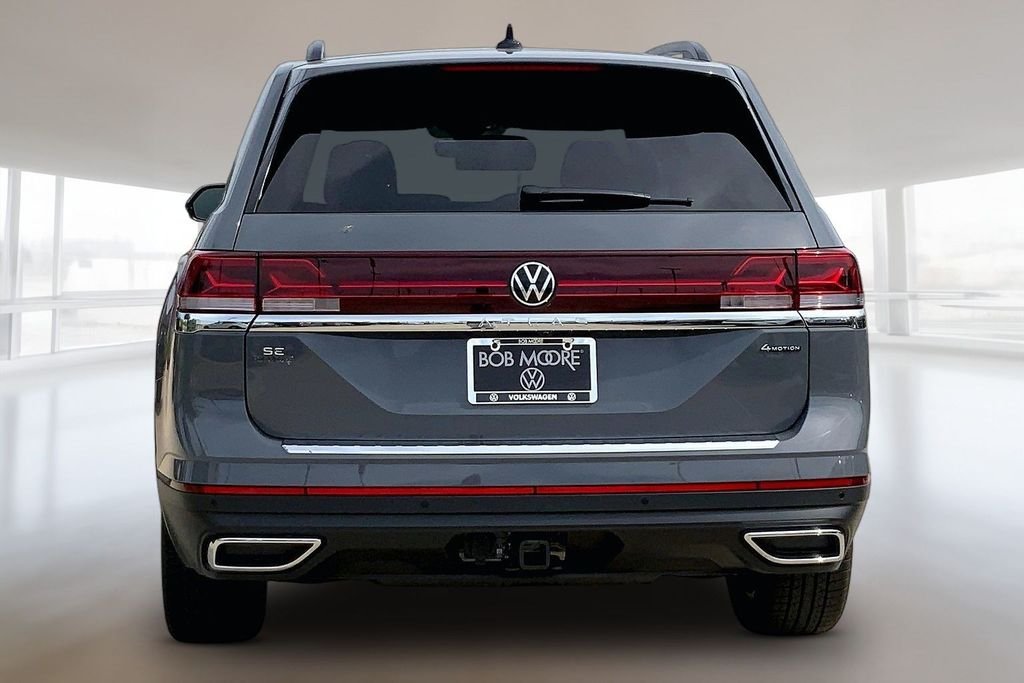 New 2026 Pure Gray Volkswagen SE w/Technology image 4