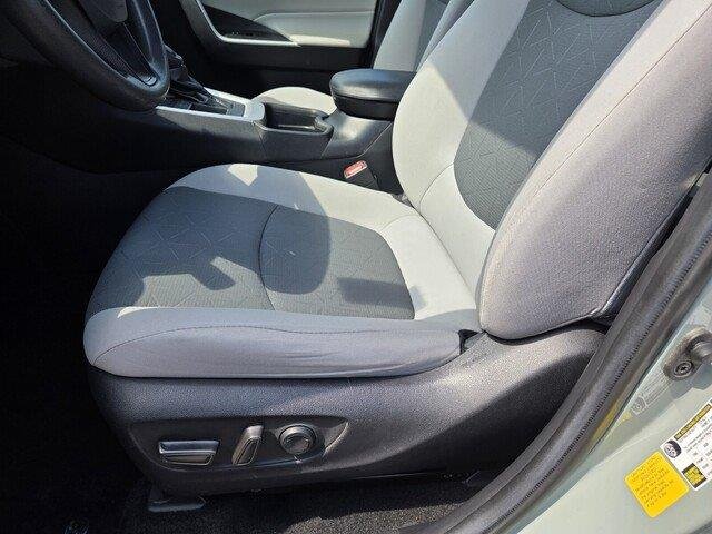 Used 2020 Lunar Rock Toyota XLE image 11