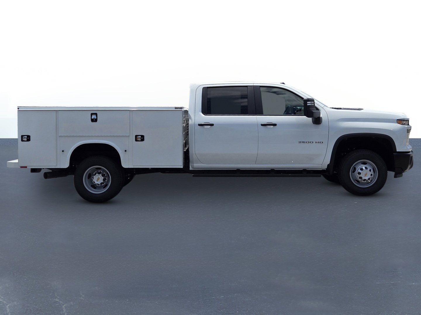 New 2026 Summit White Chevrolet Work Truck image 5