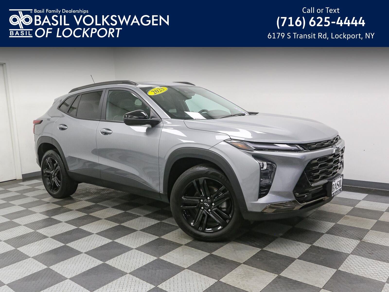 Used 2025 Sterling Gray Metallic Chevrolet ACTIV image 1