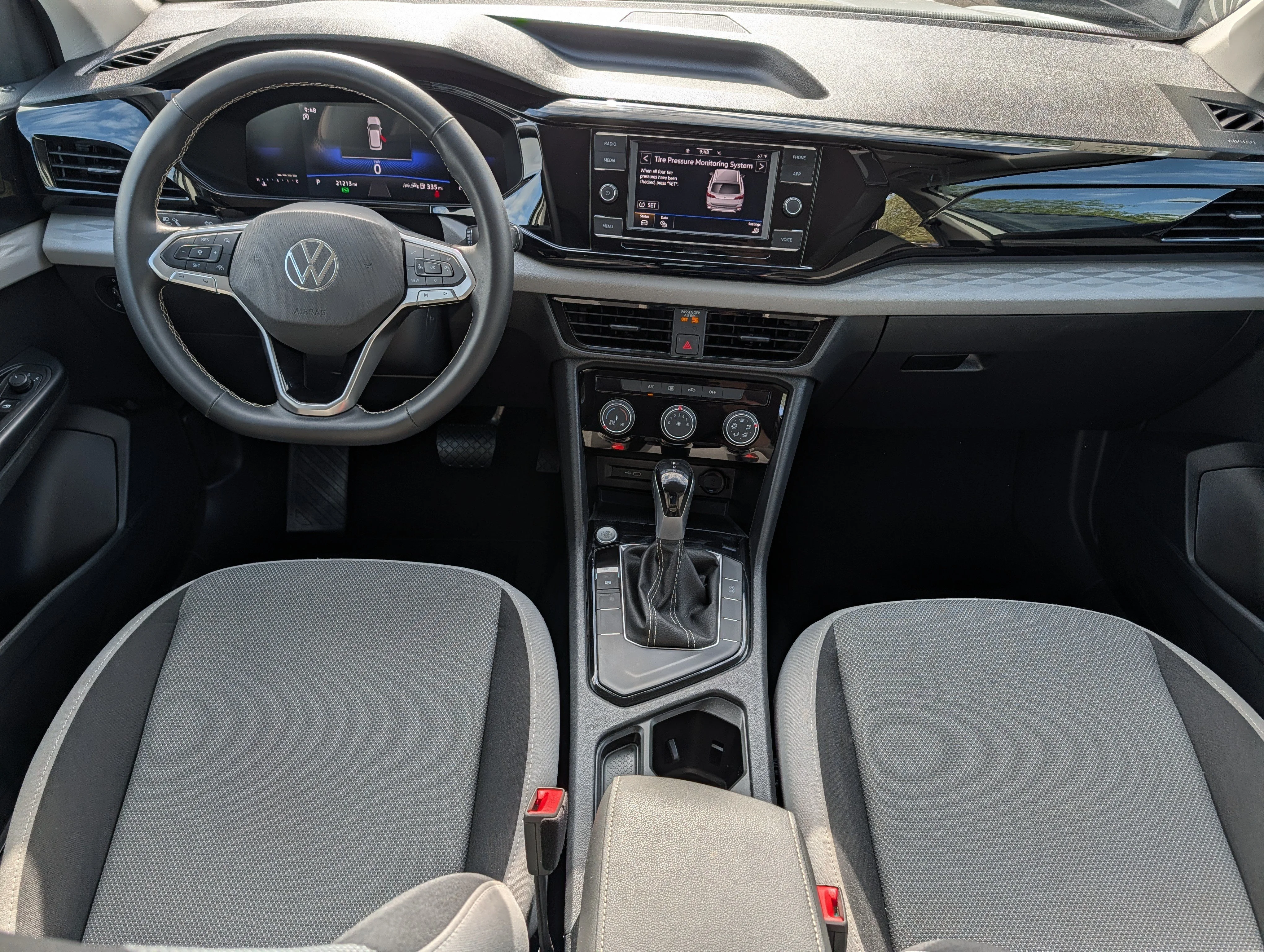 Certified Used 2024 Pure White Volkswagen S image 10