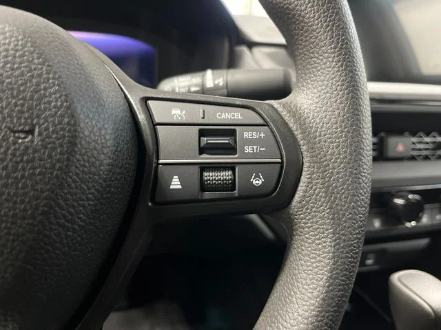 New 2026 Platinum White Pearl Honda LX image 16